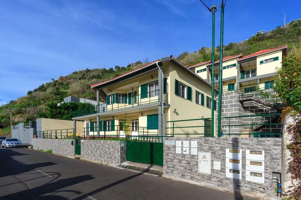 Calheta Holiday Houses 阿科达卡列塔 0*,  葡萄牙