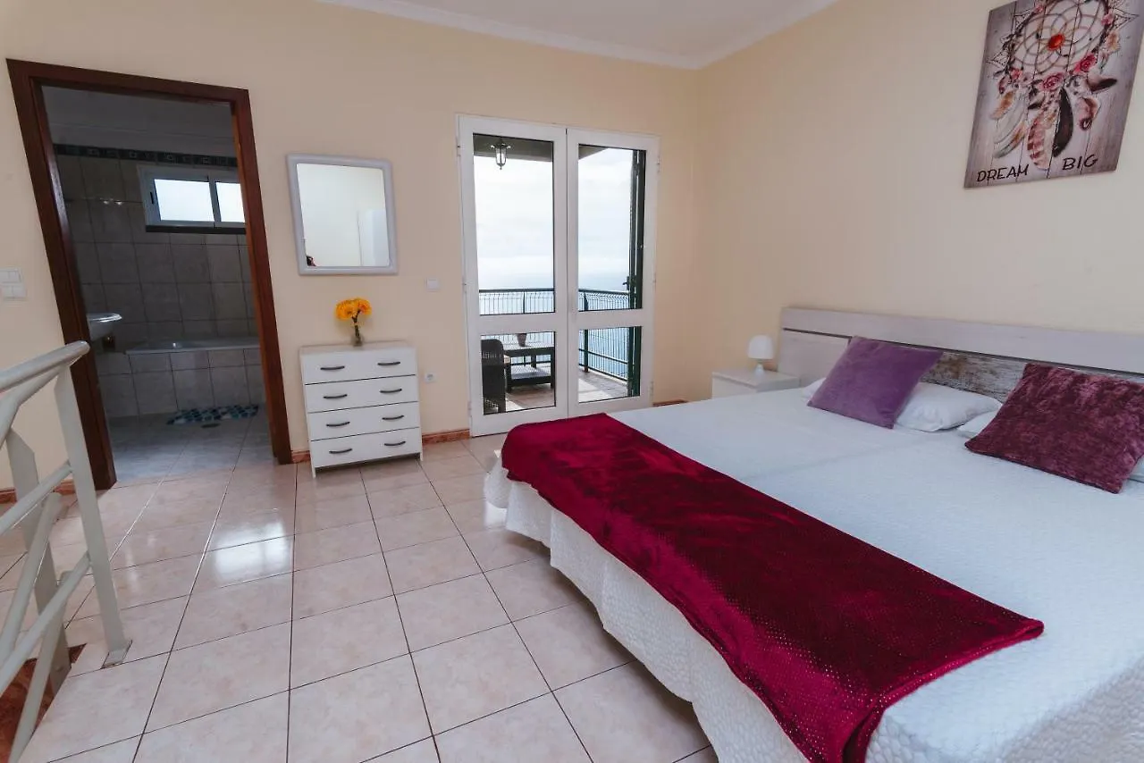 Calheta Holiday Houses 阿科达卡列塔