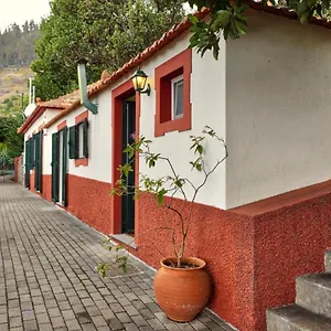 Loureiros Cottage, A In Madeira Holiday home